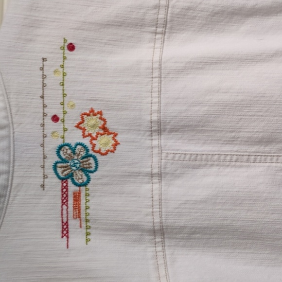 Top - Picture 5 of 7